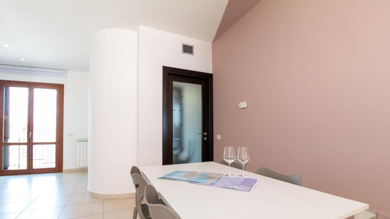 Sardinianworld - Xenia Boutique Tirso * Oristano